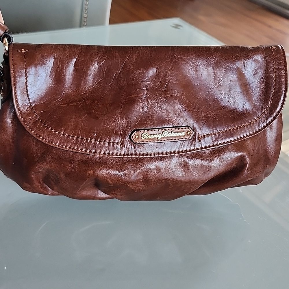 Tommy Bahama Colero Distressed Boho Chic Leather Clutch Wristlet Bag - Picture 2 of 13